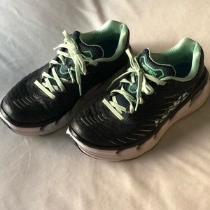 HOKA One One Running Shoes Vanquish 3